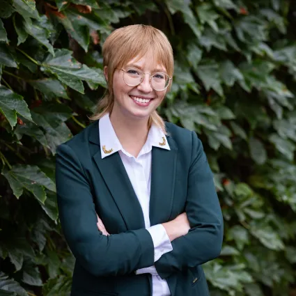 portrait of Meredith Pecukonis